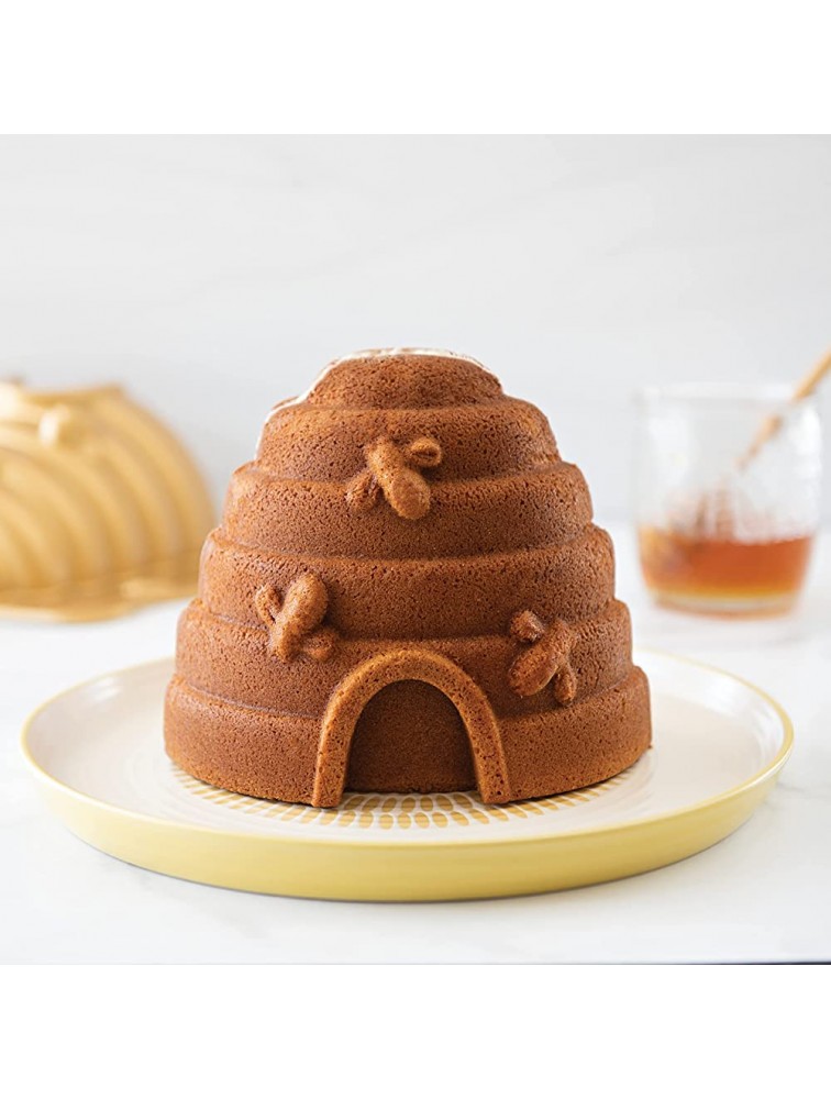 Nordic Ware Beehive Cake Pan One Gold - BO0BHAE48